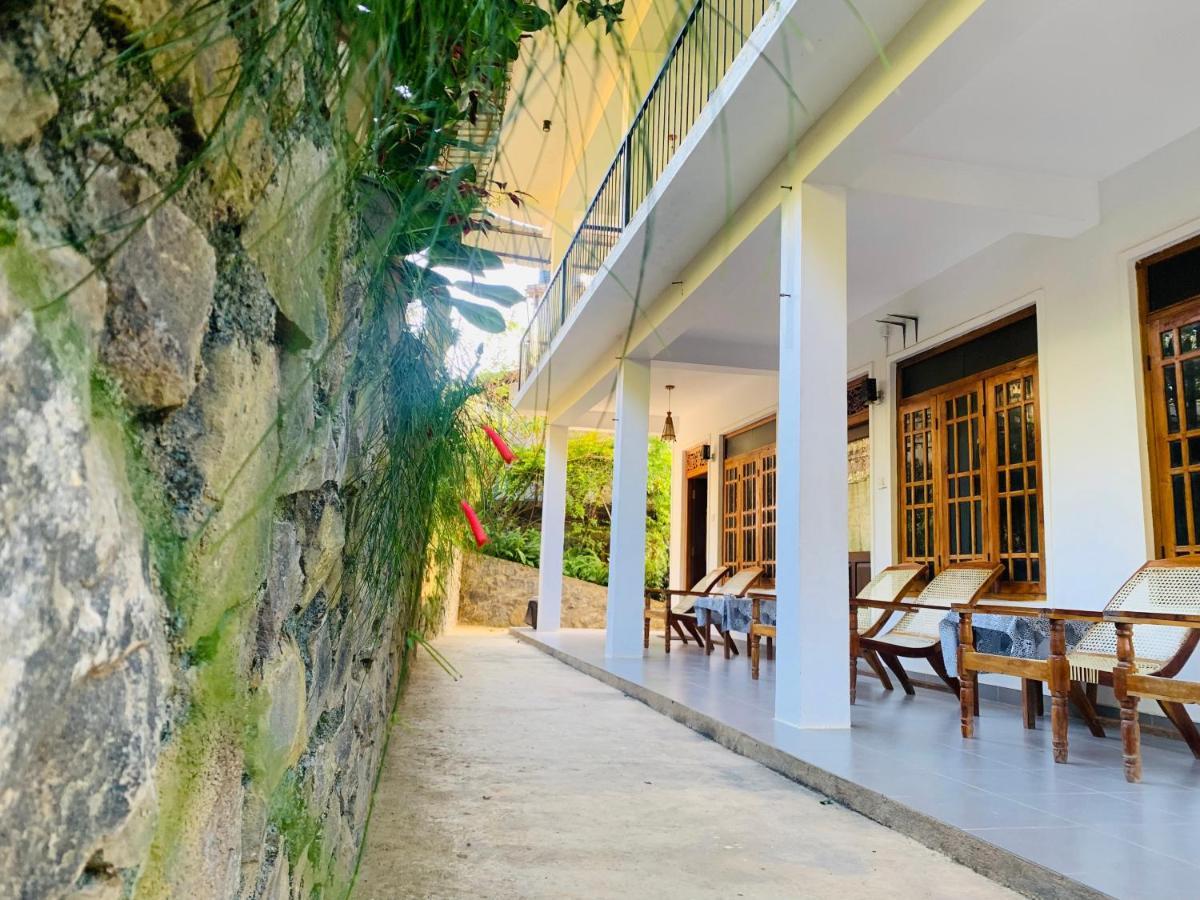 Mount Breeze Ella Hotel Exterior photo